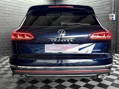 VW Touareg 3.0 TSi V6 PHEV 4MOTION Elegance 381 CV  * Attelage * (2022) - Photo 5