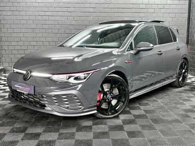 VW Golf GTI Clubsport 2.0 TSI 300 CV DSG7 *PANO* *MATRIX* HARMAN* (2024) - Photo 1