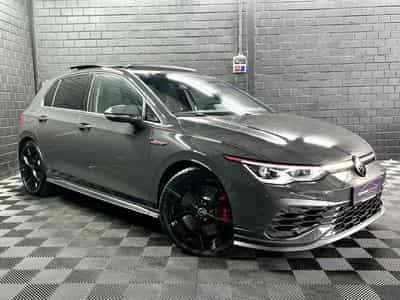 VW Golf GTI Clubsport 2.0 TSI 300 CV DSG7 *PANO* *MATRIX* HARMAN* (2024) - Photo 3