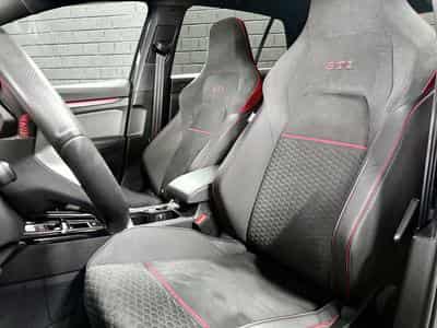 VW Golf GTI Clubsport 2.0 TSI 300 CV DSG7 *PANO* *MATRIX* HARMAN* (2024) - Photo 7