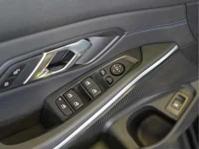 BMW 330 330i xDrive M-Sport Touring 245CV *Hayon*ACC*Sièges chauffan (2024) - Photo 13