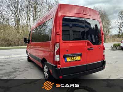 Renault Master 2.3 Dci L2H2 9 places 145CV (2017) - Photo 5