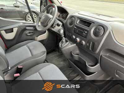 Renault Master 2.3 Dci L2H2 9 places 145CV (2017) - Photo 9