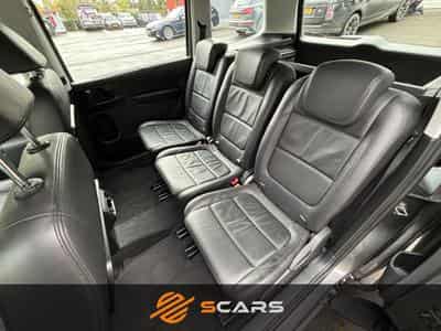 Seat Alhambra 2.0 Tdi DSG 140cv (2011) - Photo 10