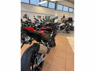 Aprilia Tuono 1100 v4 Factory (2026) - Photo 3
