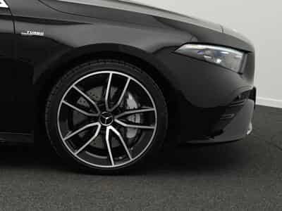 Mercedes A 35 AMG 4MATIC Multi+Kamera+MBUX+Ambi (2025) - Photo 6