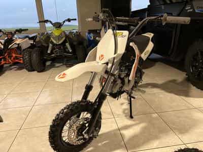YCF Lite F S (2024) - Photo 2