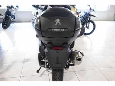 Peugeot Metropolis V3 E5 ALLURE NOIR MATT (2024) - Photo 3