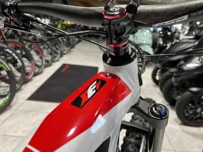 Fantic XEF 1.9 RACE 720Wh, 29''-27,5'', freins 4 pistons, 90 Nm (2026) - Photo 10