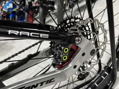 Fantic XXF 2.0 720Wh, 29''-27,5'', freins 4 pistons, 90 Nm (2026) - Photo 5
