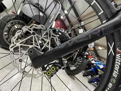 Fantic XXF 2.0 720Wh, 29''-27,5'', freins 4 pistons, 90 Nm (2026) - Photo 7