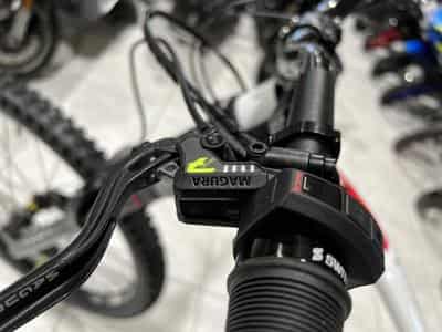 Fantic XXF 2.0 720Wh, 29''-27,5'', freins 4 pistons, 90 Nm (2026) - Photo 8