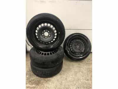 Jantes acier + Pneus 16" 205/55 R16 91H (2026) - Photo 1