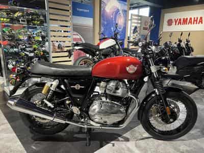 Royal Enfield Interceptor Canyon Red (2025) - Photo 1