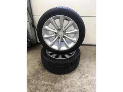 Jantes alu + Pneus é 17" 255/40 R17 98Y (2026) - Photo 1