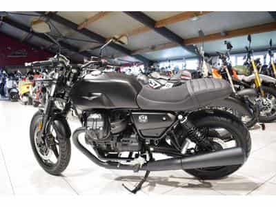 Moto Guzzi V7 STONE (2026) - Photo 5