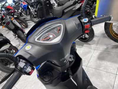 TNT Motor Dixon 10 CLASSE A 25 km/h (2024) - Photo 6