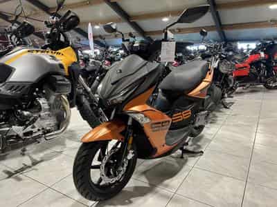 Kymco Super 8 R (2024) - Photo 2