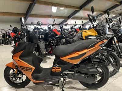 Kymco Super 8 R (2024) - Photo 4