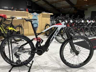 Fantic XEF 1.9 RACE L 720Wh, 29''-27,5'', freins 4 pistons, 90 Nm (2026) - Photo 1