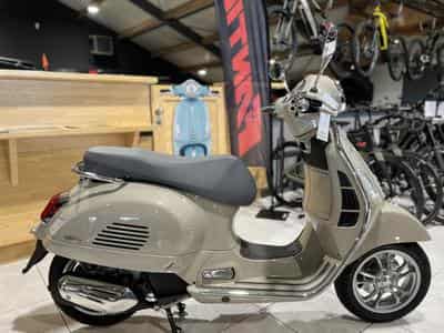 Vespa GTS Classica (2026) - Photo 1
