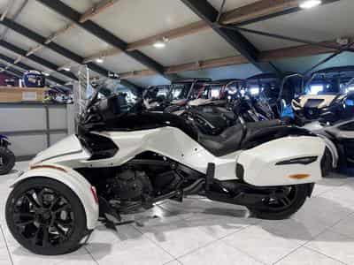 BRP Can-Am Spyder MY25 T (2026) - Photo 4