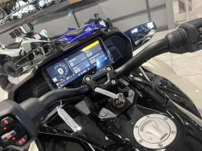 BRP Can-Am Spyder MY25 T (2026) - Photo 6
