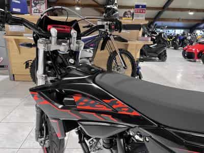 Beta RR Motard 50 2T SPORT SHORT (2026) - Photo 6
