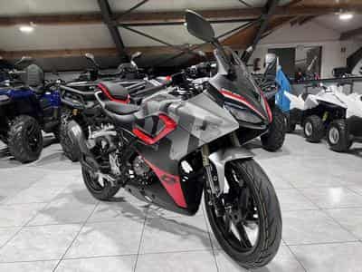 QJmotor SRK 125 R (2026) - Photo 7