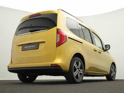 Mercedes T T180d Edition (2024) - Photo 9