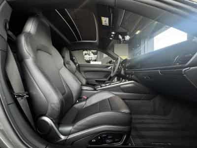 Porsche 911 Carrera 4S (2019) - Photo 11