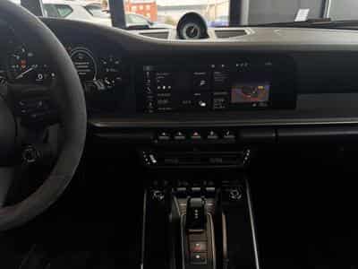 Porsche 911 Carrera 4S (2019) - Photo 8