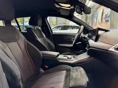 BMW 320 320dA Touring 2.0 190cv Auto xDrive M-SPORT (2025) - Photo 8