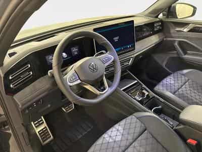VW Tiguan R-Line (2026) - Photo 13