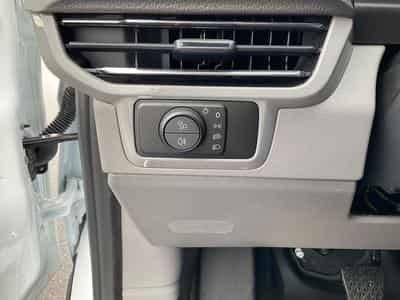 VW T7 2.0 TDI 125 kW LR (2026) - Photo 9