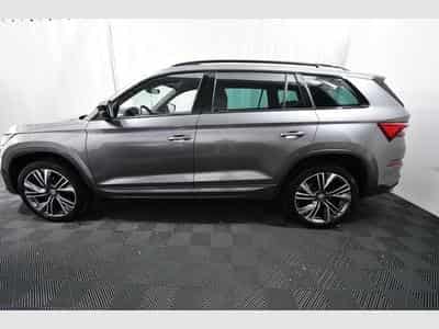 Skoda Kodiaq Kodiaq RS 4x4, AHK, 20", Pano., Park A. (2023) - Photo 2