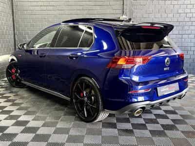 VW Golf GTI Clubsport 2.0 TSI 300 CV DSG7 *PANO*ACC* *CAM* (2024) - Photo 4