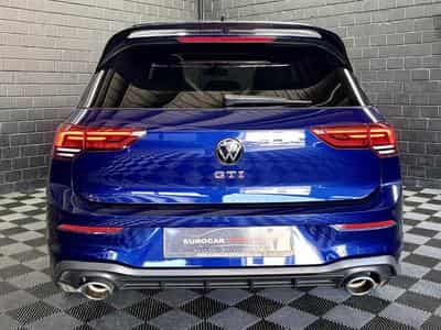 VW Golf GTI Clubsport 2.0 TSI 300 CV DSG7 *PANO*ACC* *CAM* (2024) - Photo 5