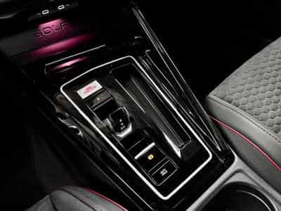 VW Golf GTI Clubsport 2.0 TSI 300 CV DSG7 *ACC* *CAM* (2022) - Photo 14