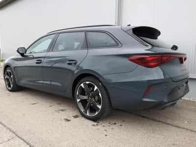 Cupra Leon 1.5 eTSI 110 kW (2026) - Photo 2