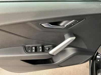 Audi Q2 Advanced+S-Tronic+35tfsi+Led (2025) - Photo 14