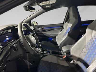 VW Golf 2.0 TSI 235kW R DSG (2023) - Photo 4