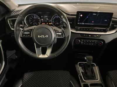 Kia Ceed Pulse 1.0 T-GDI 120 MHEV DCT ISG (2024) - Photo 6