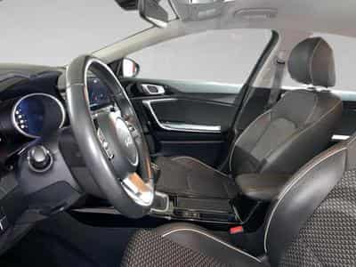 Kia Ceed Pulse 1.0 T-GDI 120 MHEV DCT ISG (2024) - Photo 4