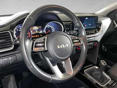 Kia Ceed Pulse 1.0 T-GDI 120 MHEV DCT ISG (2024) - Photo 8