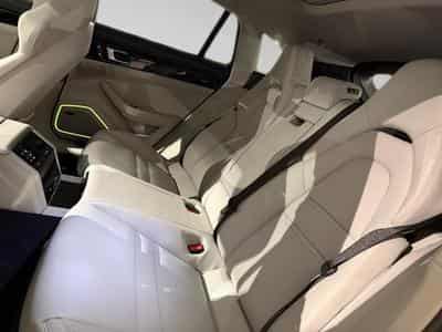 Porsche Panamera 2.9 Sport Turismo 4 E-Hybrid (2023) - Photo 11