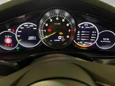 Porsche Panamera 2.9 Sport Turismo 4 E-Hybrid (2023) - Photo 2