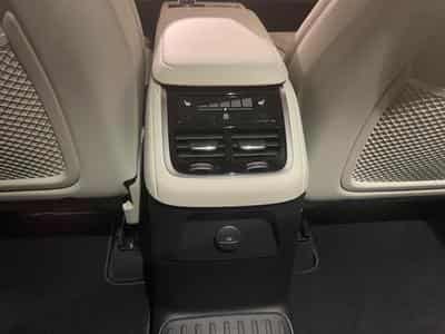 Volvo XC90 2.0 T8 4WD Plus Dark Aut. (2025) - Photo 13
