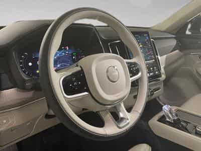 Volvo XC90 2.0 T8 4WD Plus Dark Aut. (2025) - Photo 8