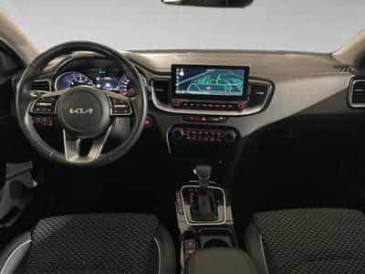 Kia XCeed 1.5 T-GDi 140 DCT Pulse (2024) - Photo 5